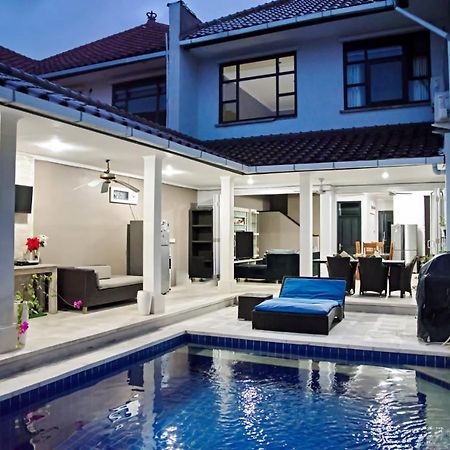 4 Bedroom Villa Kuta Regency B10 외부 사진