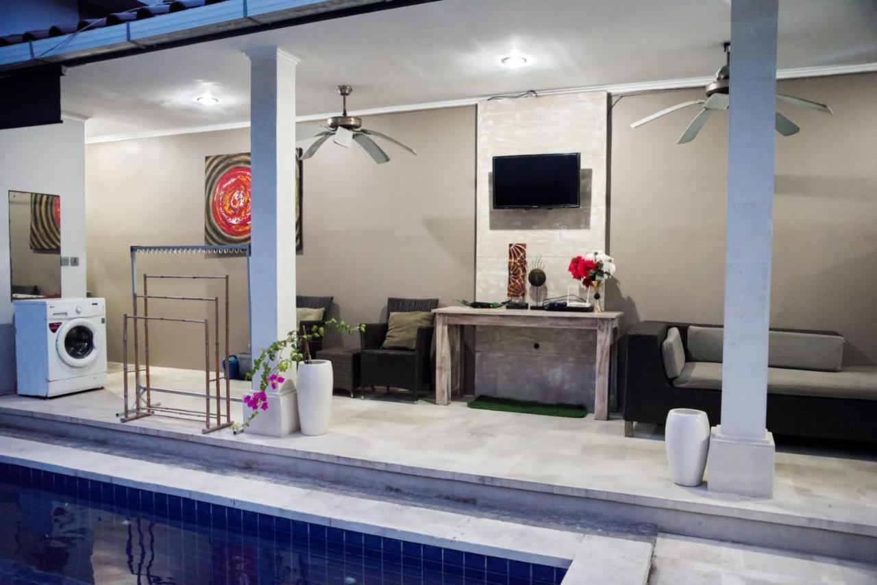 4 Bedroom Villa Kuta Regency B10 외부 사진