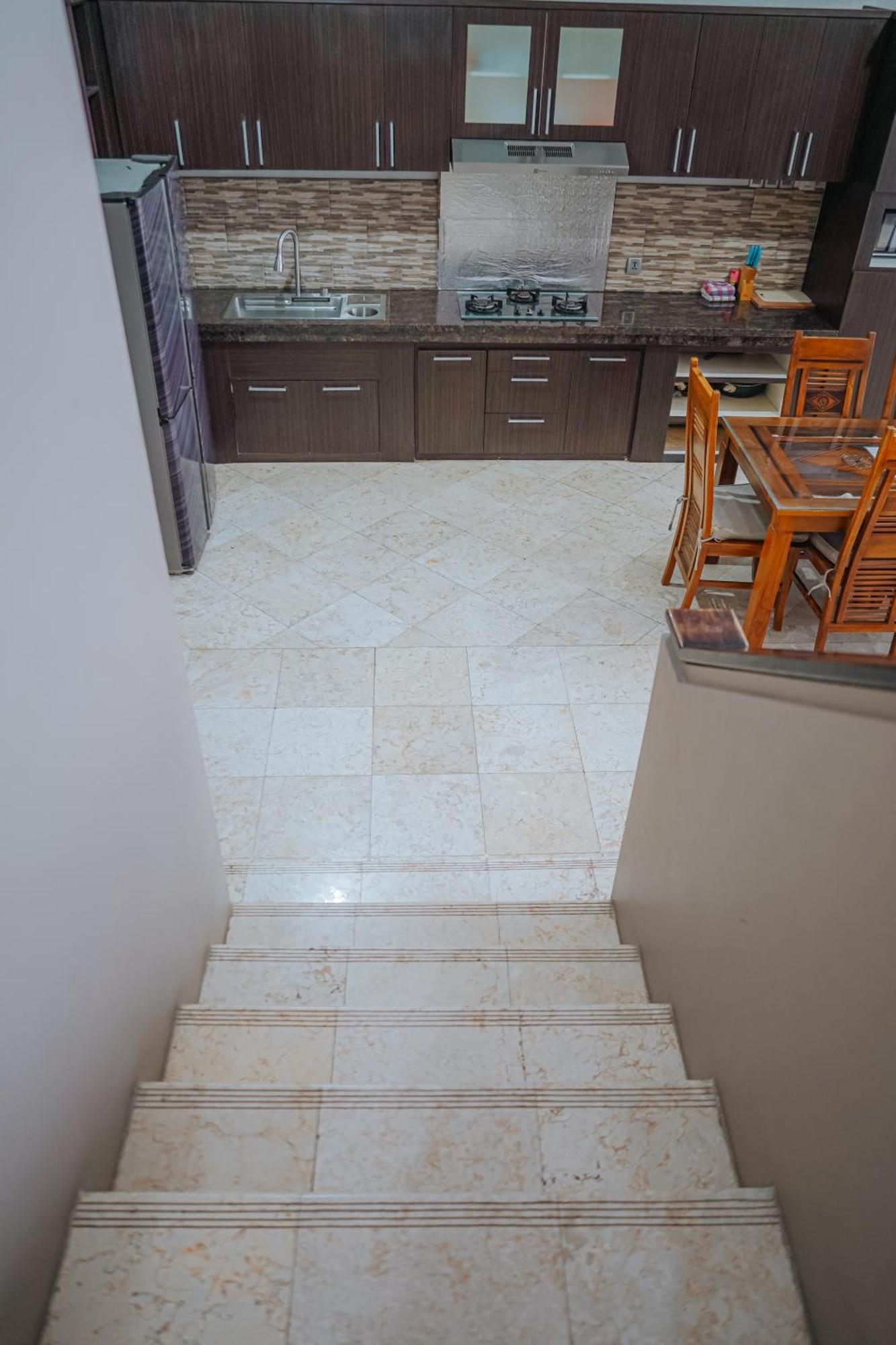 4 Bedroom Villa Kuta Regency B10 외부 사진